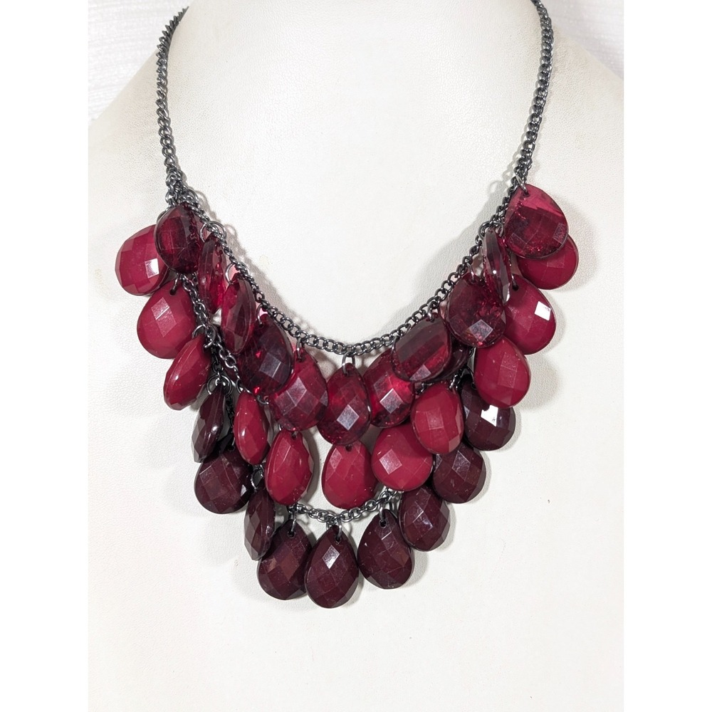 Y2K Whimsigoth Burgundy‎ Teardrop Bib Statement Necklace 20 in